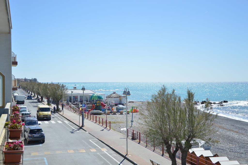 Hotel Piccolo Paradiso Bordighera Exterior photo