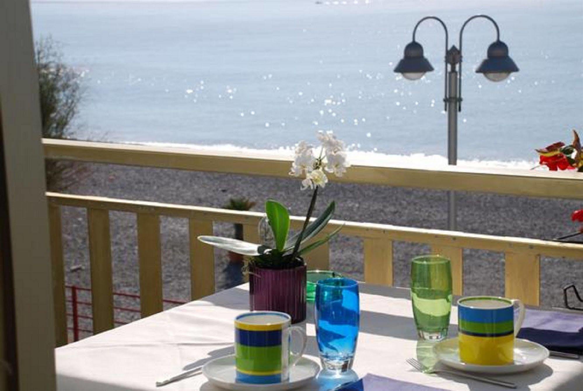 Hotel Piccolo Paradiso Bordighera Exterior photo
